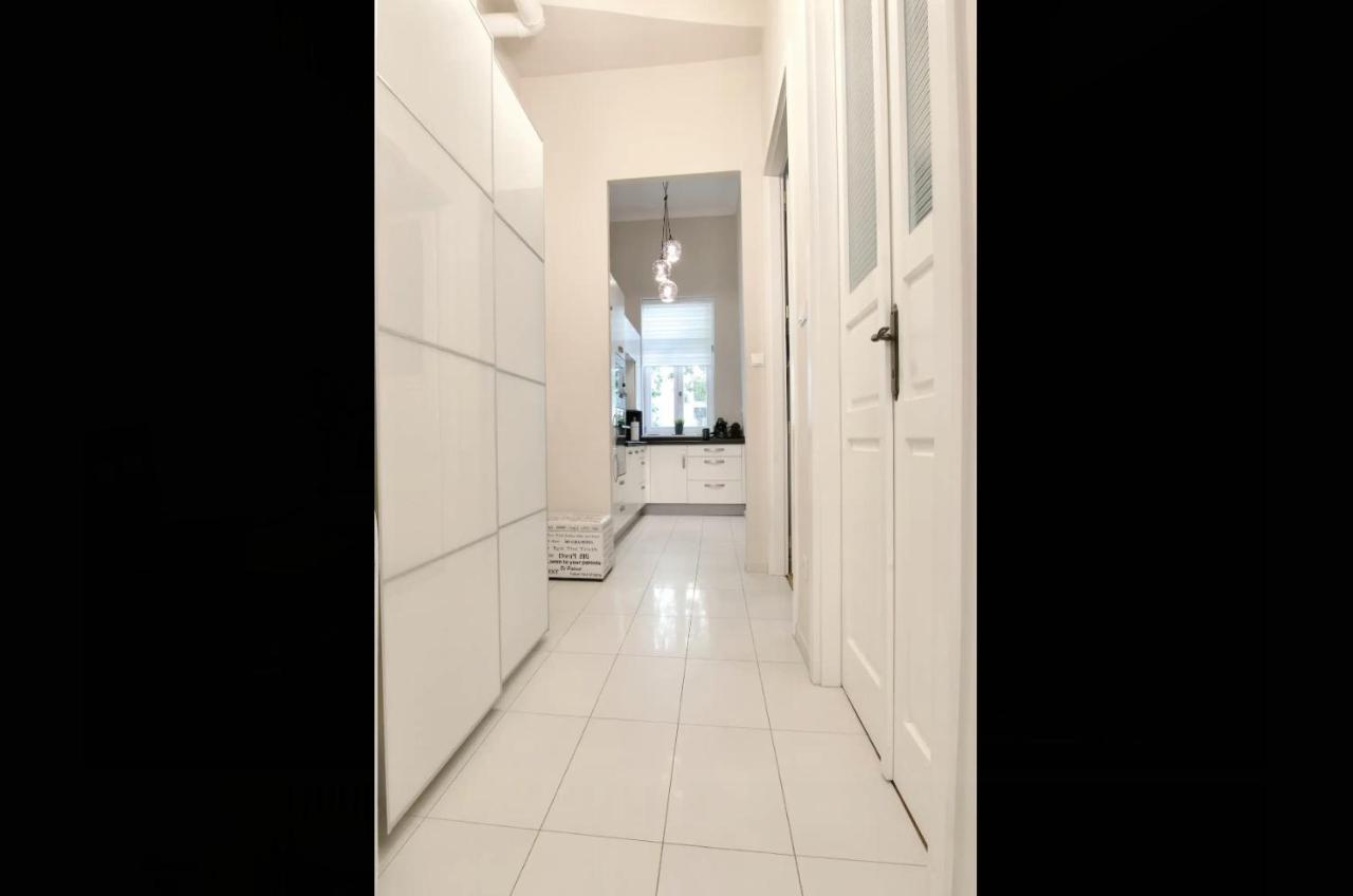 Premium Apartment By Hi5 - Lendvay Palace Budapest Kültér fotó
